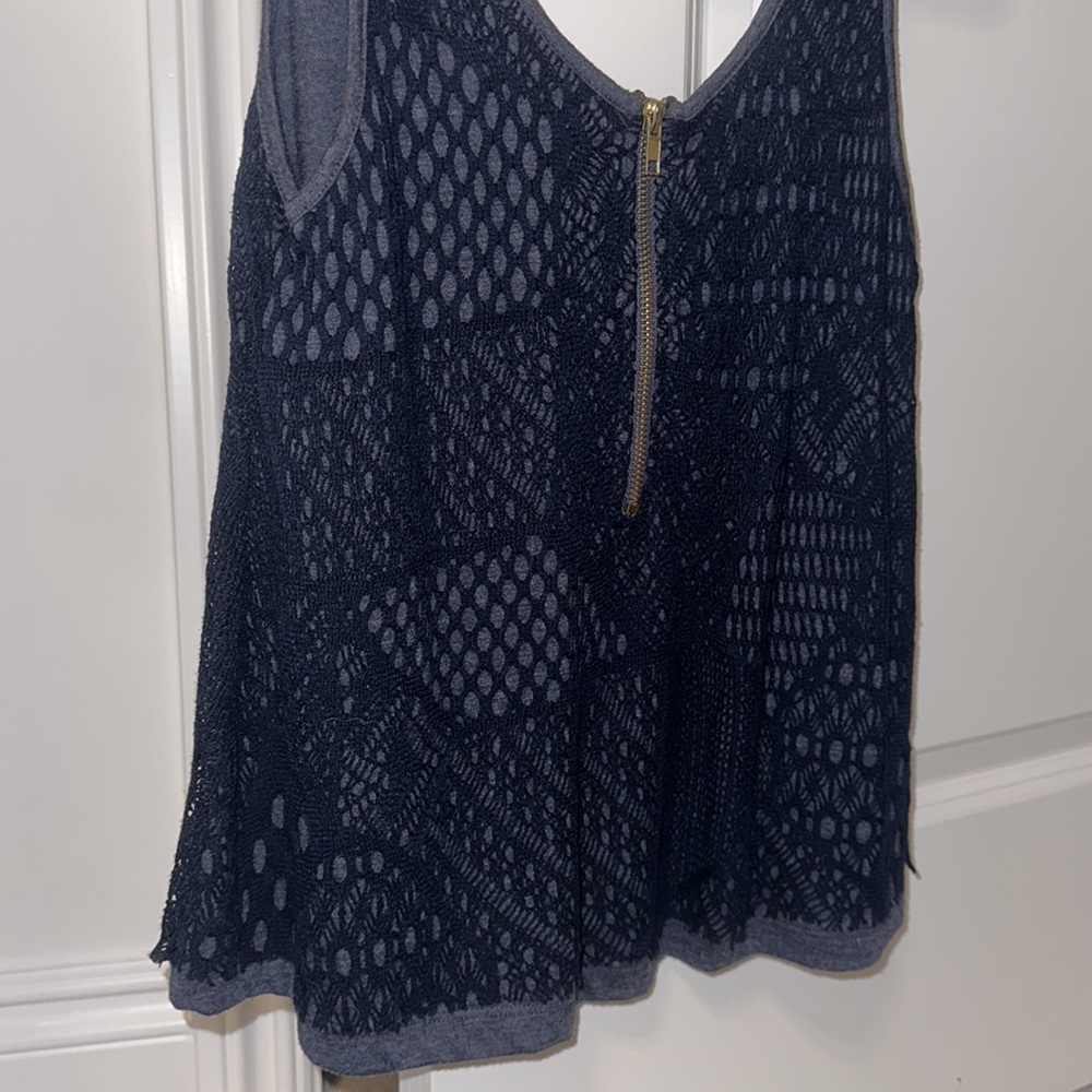 Navy crochet zipper tank - Picture 7 of 9